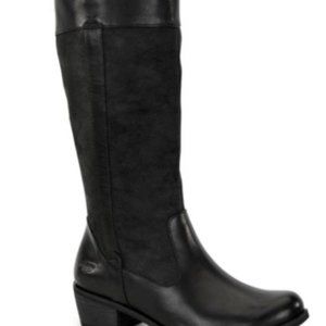 UGG Women's Cassis Black Leather Boot